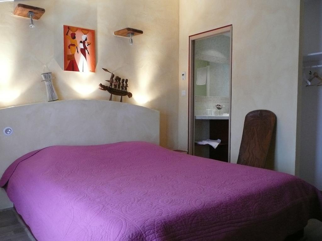 Hotel Le Mas De Rivet Barjac  Zimmer foto